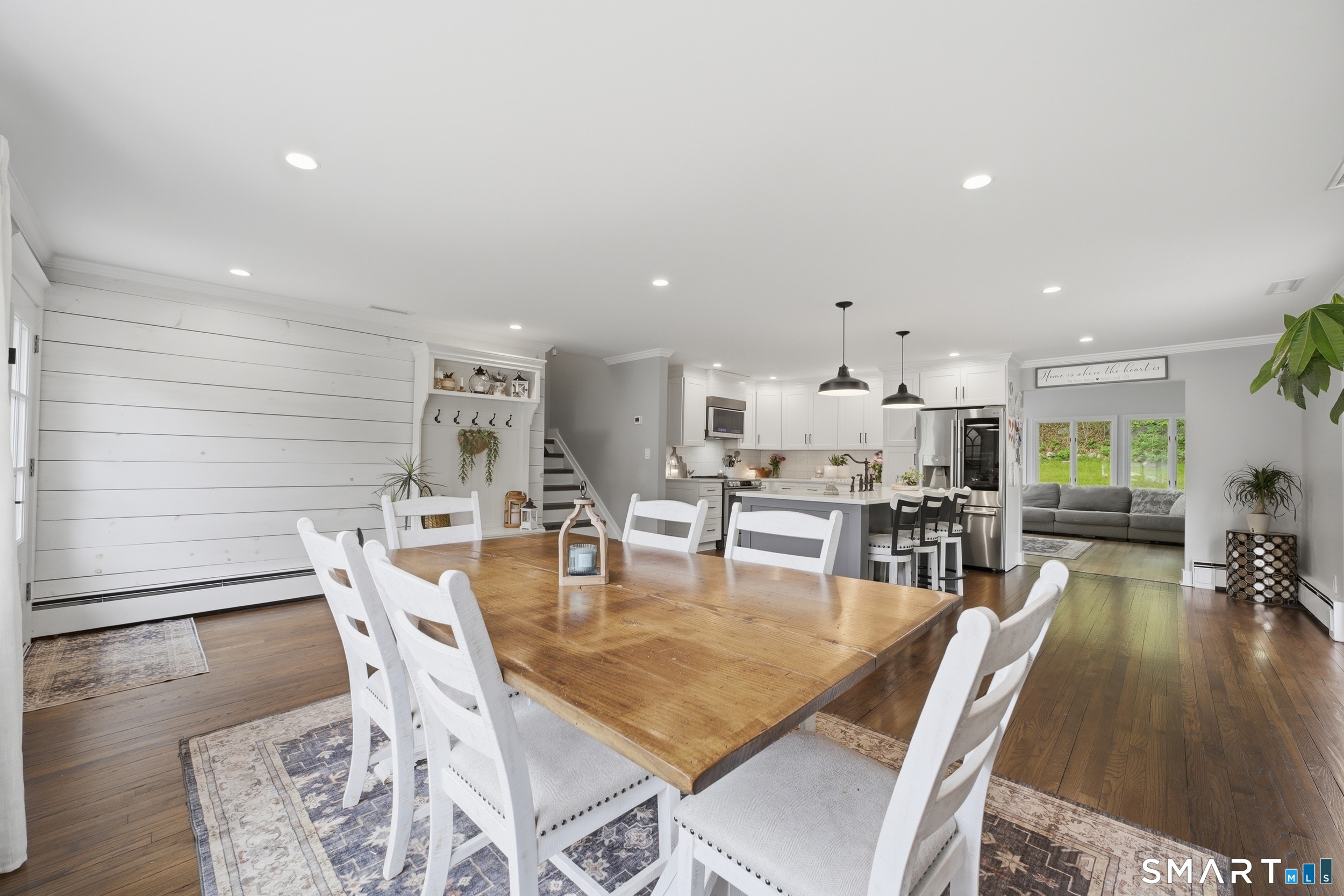 19 Eastwood Road Norwalk, CT 06851 - Photo 8 of 21