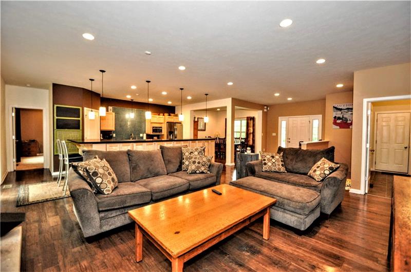 290 Highway 31 Ruffs Dale, PA 15679 - Photo 8 of 25