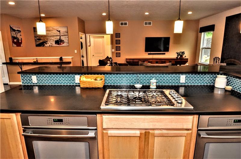 290 Highway 31 Ruffs Dale, PA 15679 - Photo 9 of 25