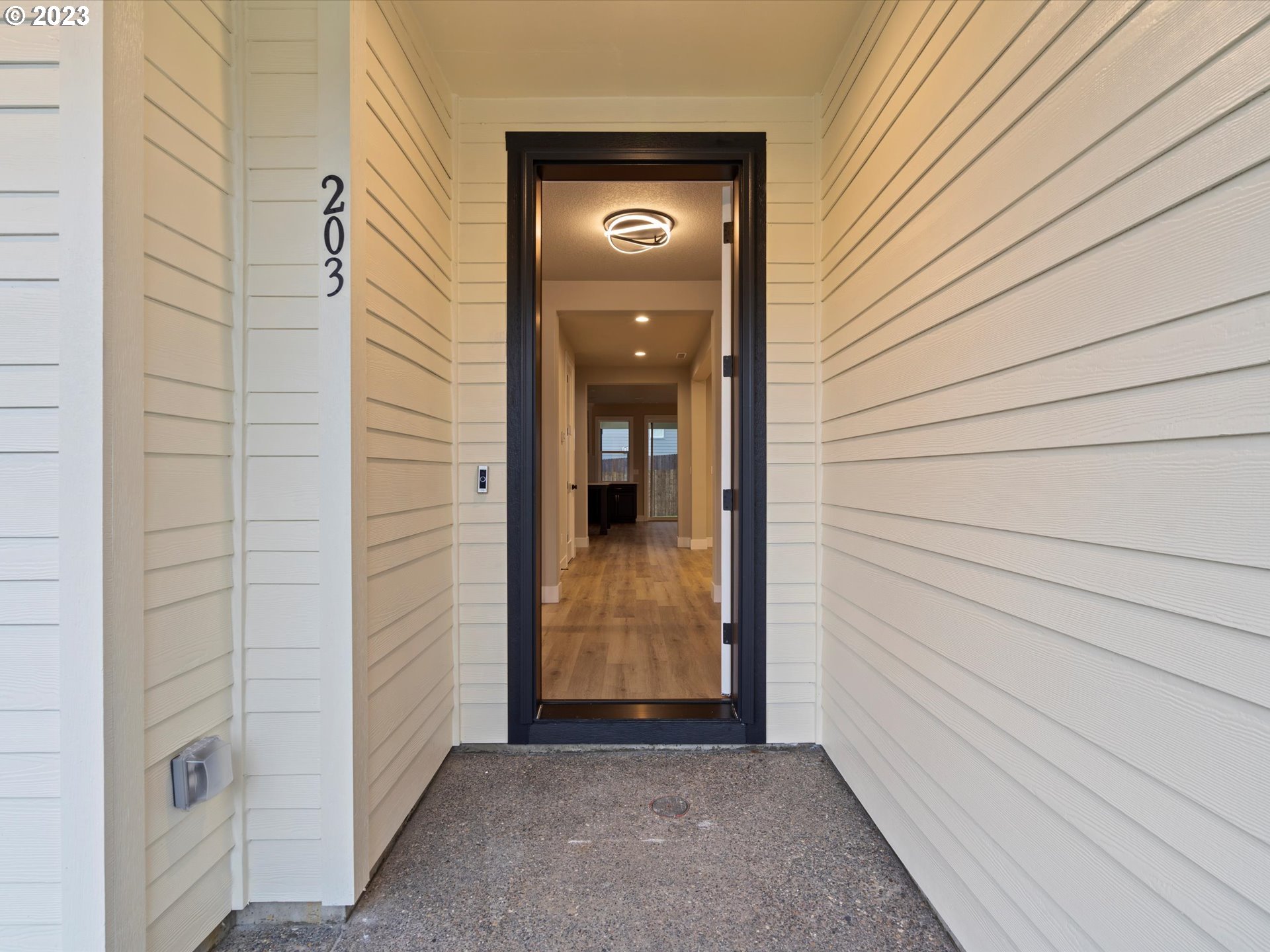 203 North 22nd Court Ridgefield, WA 98642 - Photo 4 of 32