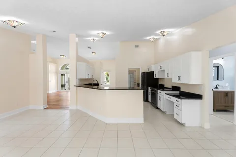 $549,999 | 2381 Southwest Indigo Lane, Port St. Lucie, FL 34953