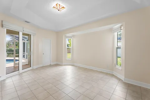 $549,999 | 2381 Southwest Indigo Lane, Port St. Lucie, FL 34953