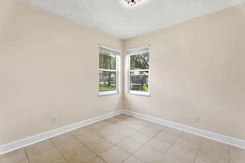 $549,999 | 2381 Southwest Indigo Lane, Port St. Lucie, FL 34953
