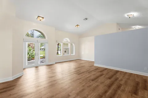 $549,999 | 2381 Southwest Indigo Lane, Port St. Lucie, FL 34953