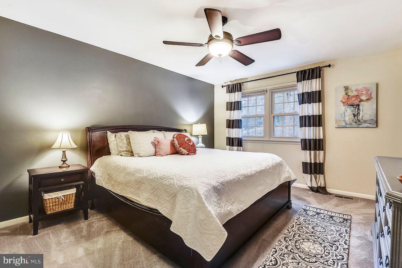 880 Randell Road Severna Park, MD 21146 - Photo 3 of 55 Gallery Image 3