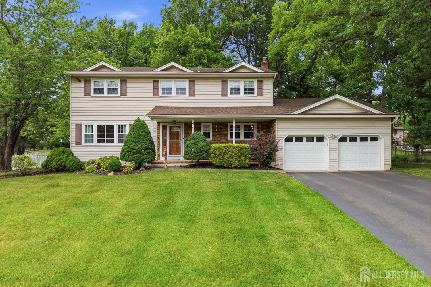 4 Woodruff Road Edison, NJ 08820 - Photo 1 of 43