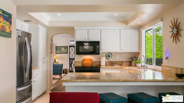 $1,099,000 | 366 North Orchid Tree Lane, Palm Springs, CA 92262