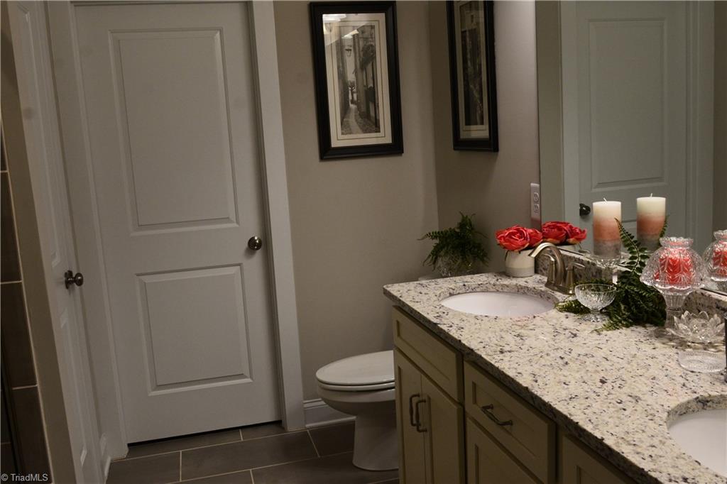 3957 Amber Meadows Road High Point, NC 27265 - Photo 13 of 21