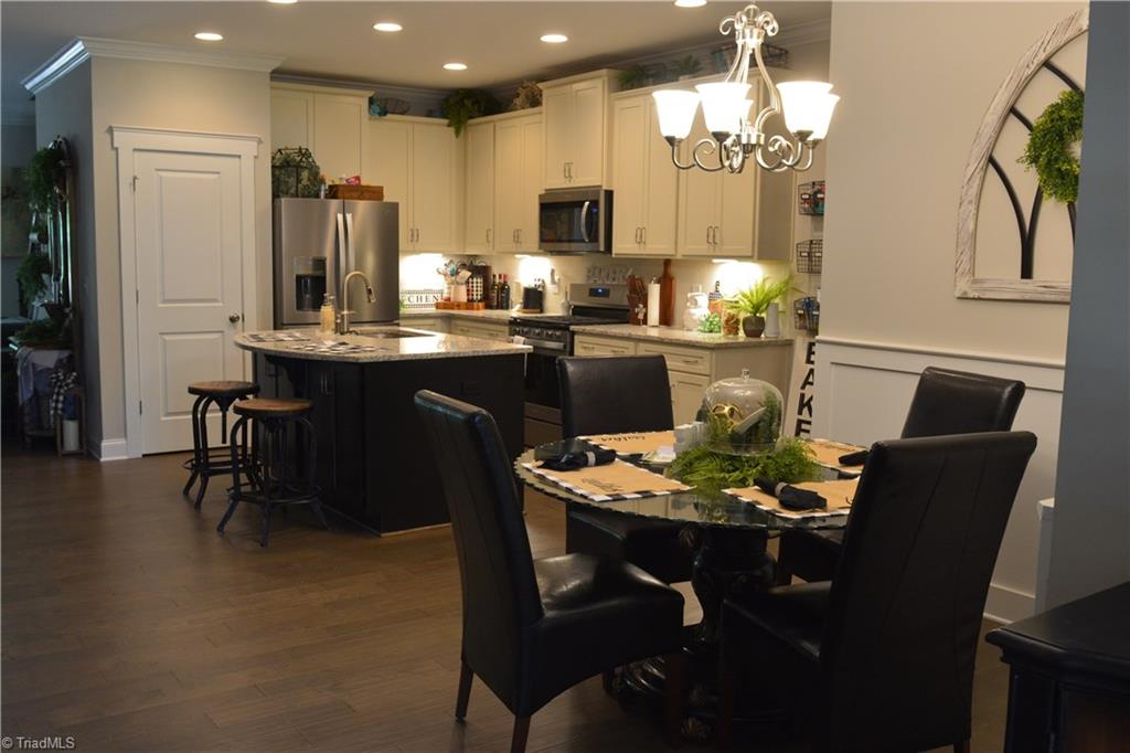 3957 Amber Meadows Road High Point, NC 27265 - Photo 3 of 21