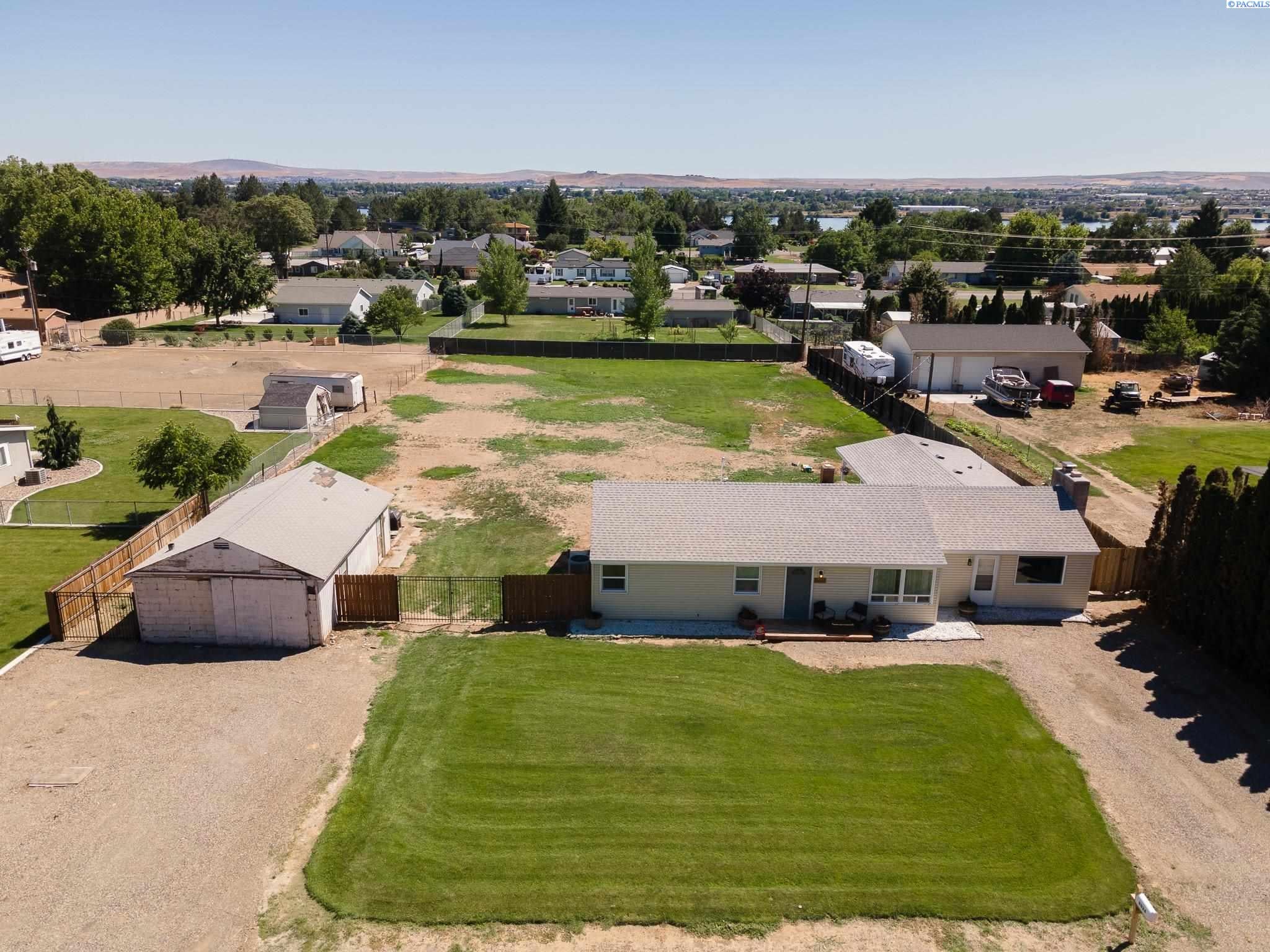 8824 Richardson Road Pasco, WA 99301 - Photo 1 of 1 Gallery Image 1