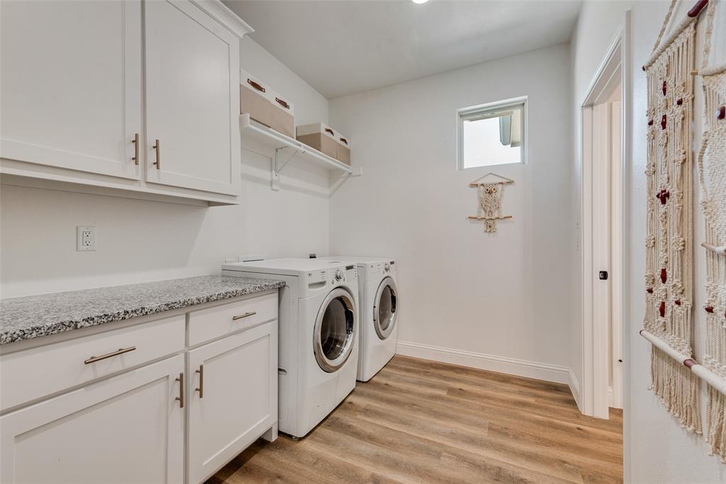 1044 Encino Court Wills Point, TX 75169 - Photo 12 of 35