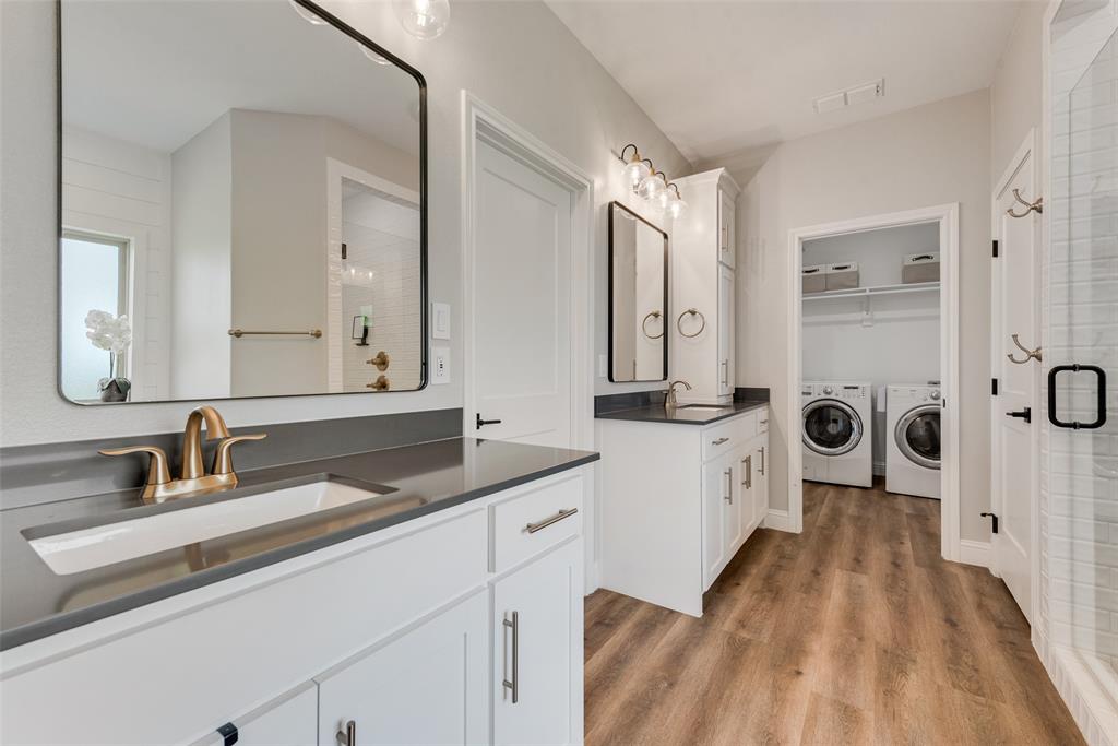 1044 Encino Court Wills Point, TX 75169 - Photo 16 of 35