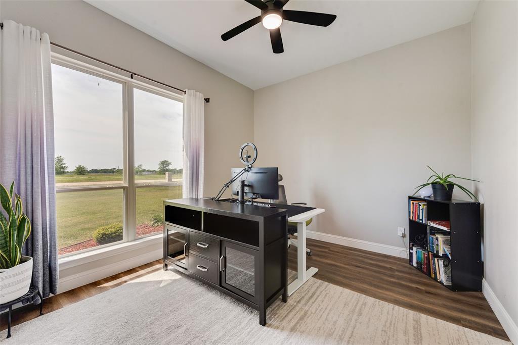 1044 Encino Court Wills Point, TX 75169 - Photo 21 of 35