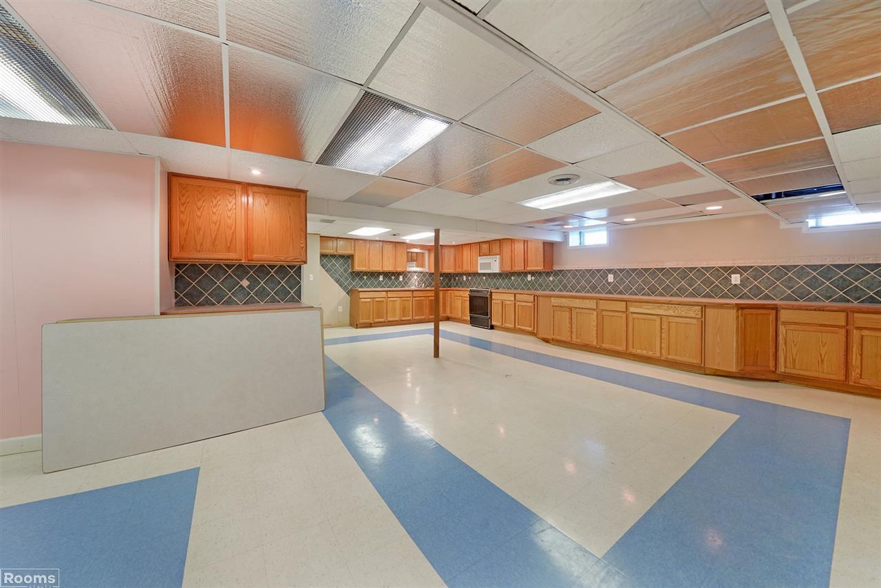 21525 24 Mile Road Macomb, MI 48042 - Photo 20 of 33 31368324-19.JPG