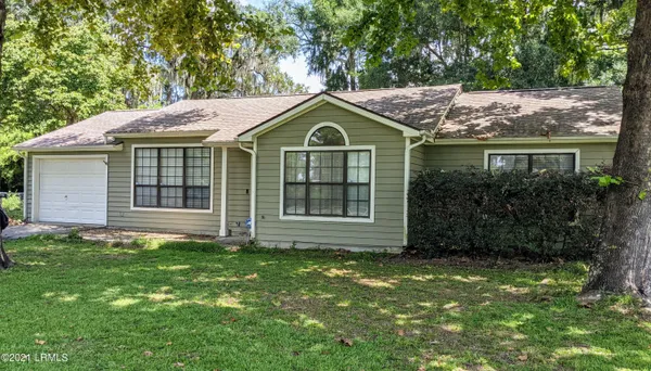 $2,200 | 2025 Stone Marten Drive, Beaufort, SC 29902