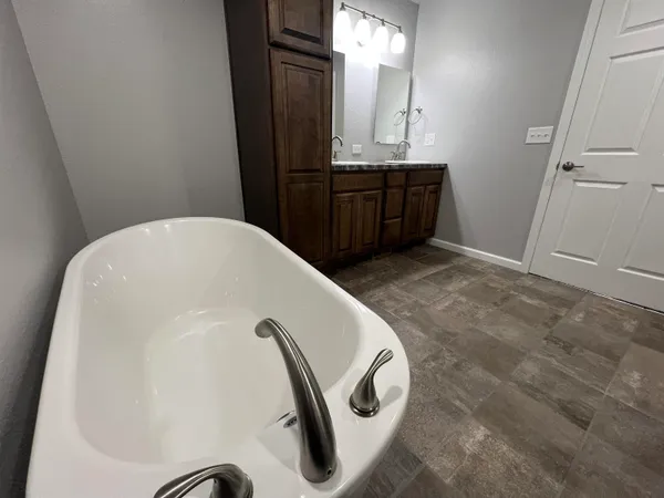 $329,900 | 1217 East Jackson Avenue, Riverton, WY 82501