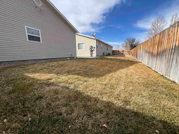 $329,900 | 1217 East Jackson Avenue, Riverton, WY 82501
