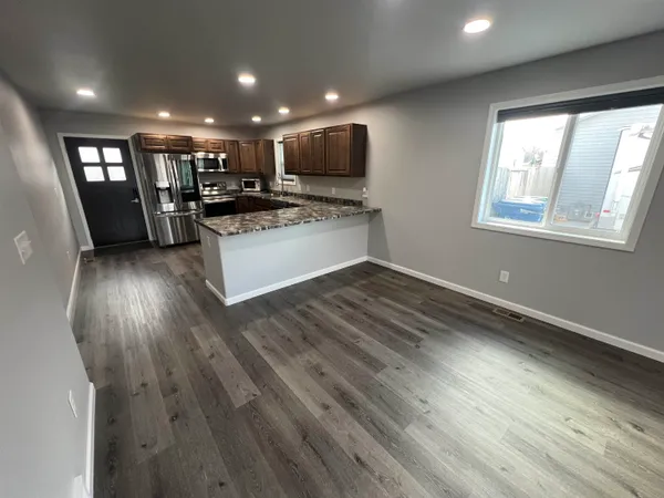 $329,900 | 1217 East Jackson Avenue, Riverton, WY 82501