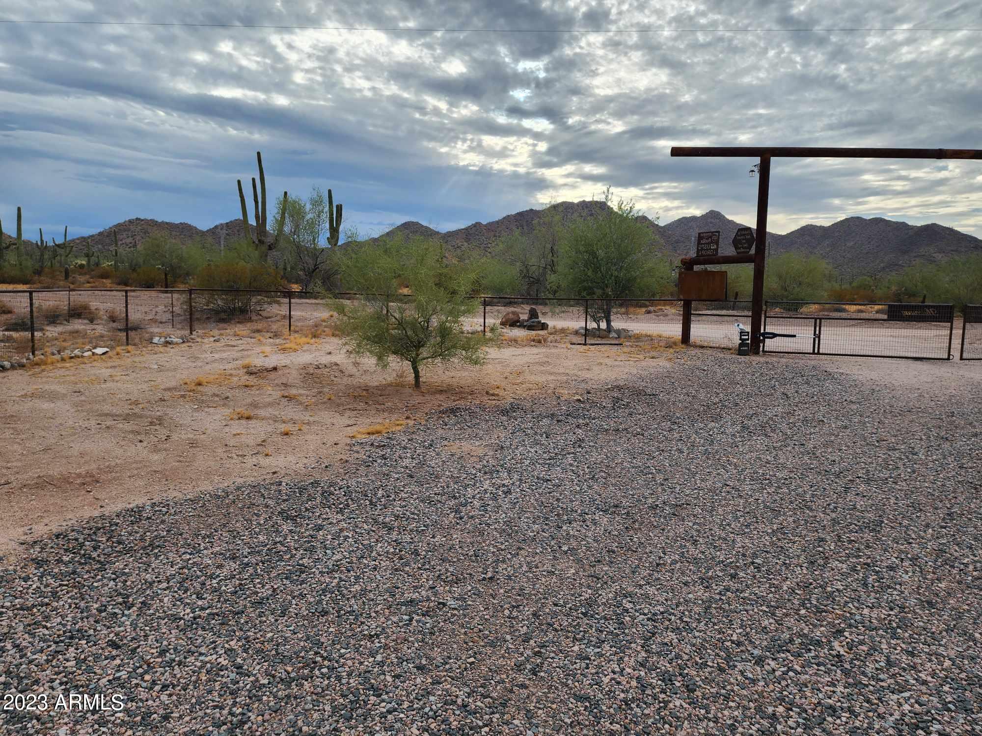 337 South Hidden Valley Road Maricopa, AZ 85139 - Photo 16 of 32 31