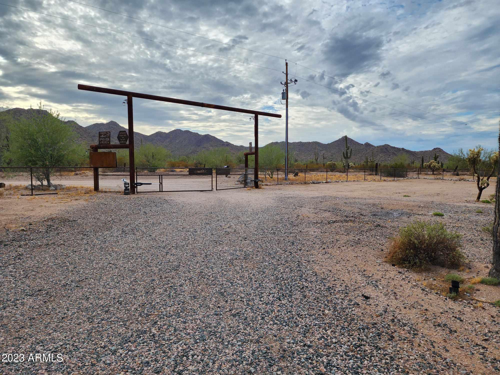 337 South Hidden Valley Road Maricopa, AZ 85139 - Photo 17 of 32 32