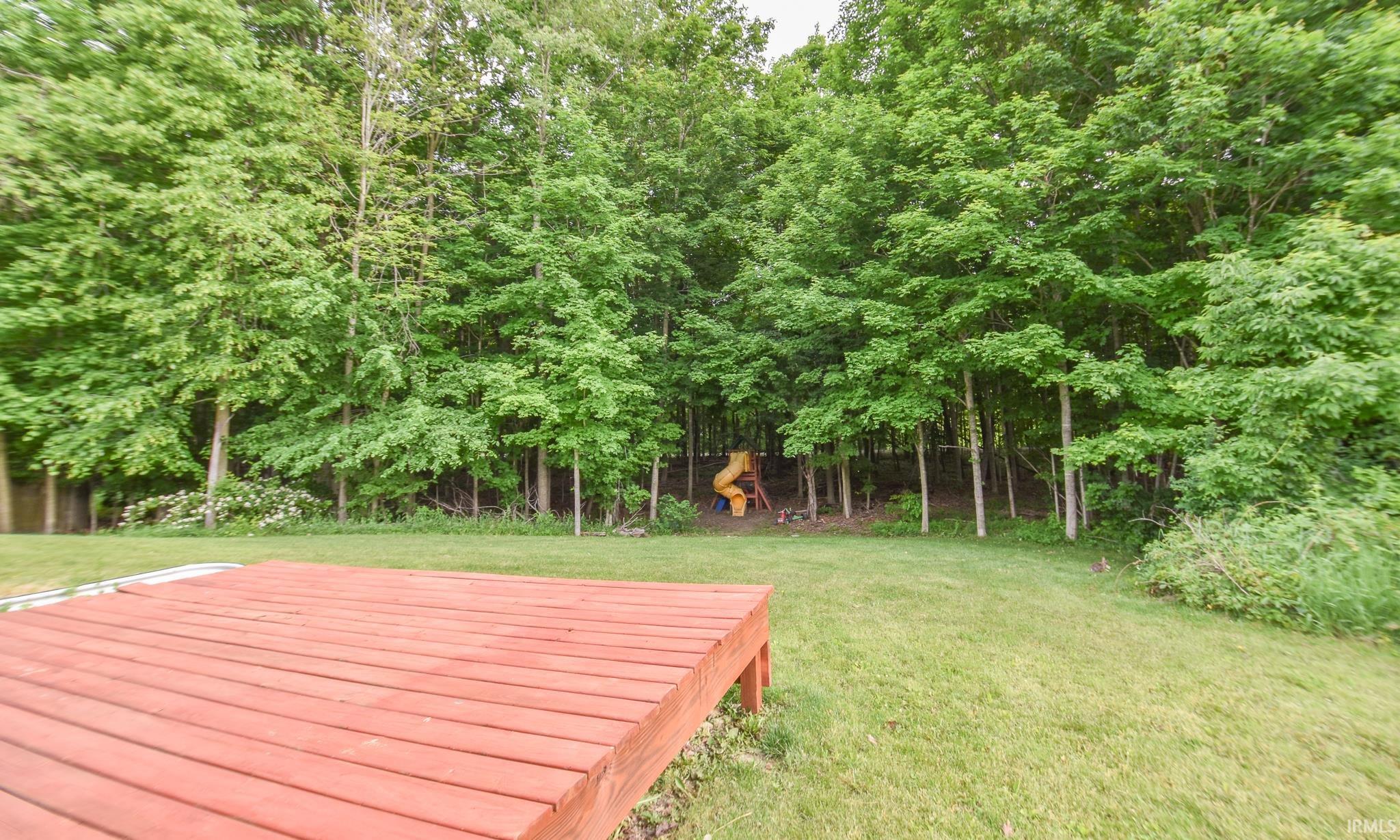 904 Nicholas Trail Fremont, IN 46737 - Photo 3 of 45