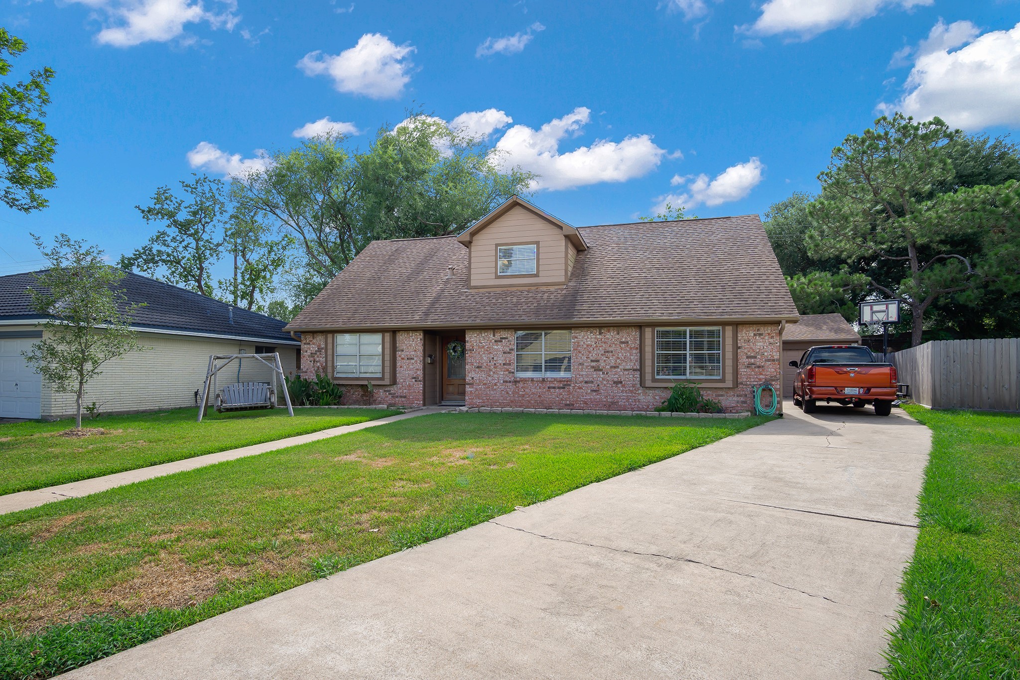 706 Yale Lane Deer Park, TX 77536 - Photo 3 of 43
