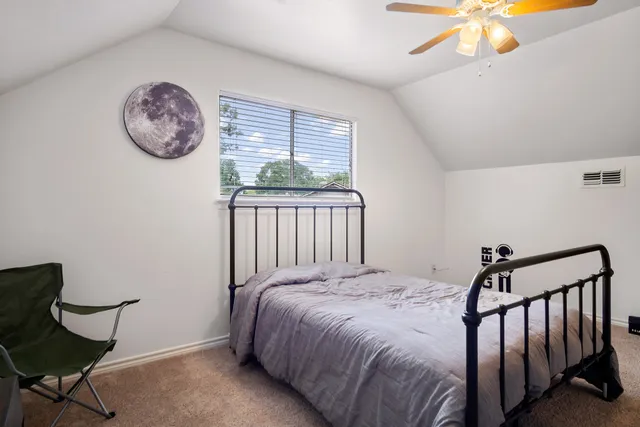 $2,500 | 706 Yale Lane, Deer Park, TX 77536