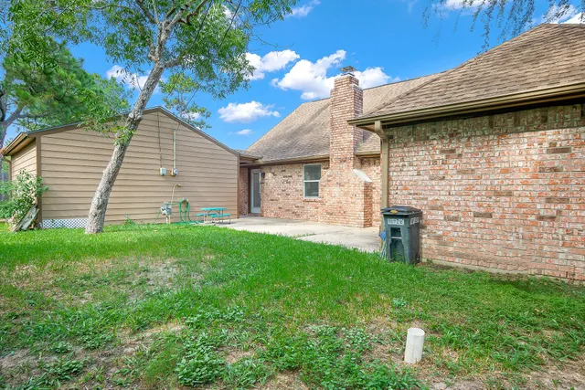 $2,500 | 706 Yale Lane, Deer Park, TX 77536