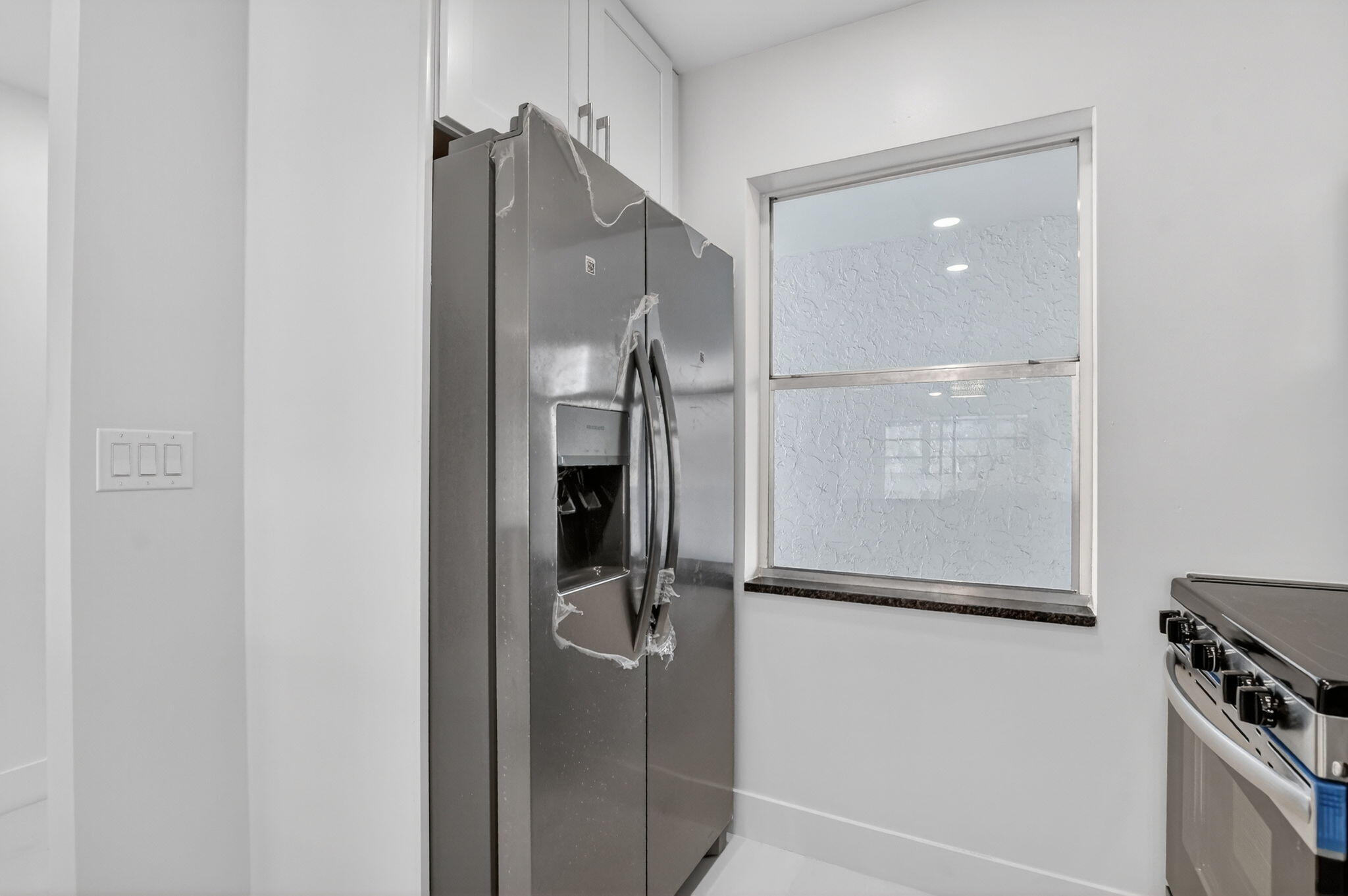 9780 Marina Boulevard, Unit 425 Boca Raton, FL 33428 - Photo 6 of 32 6-web-or-mls-DSC_5297