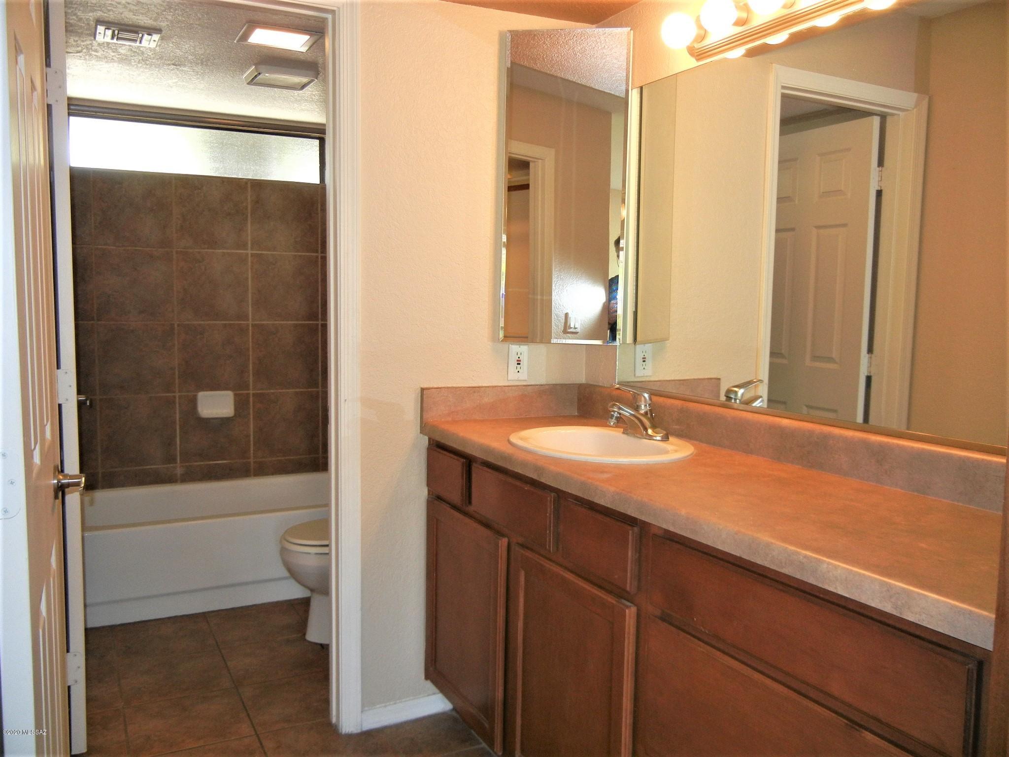 5800 North Kolb Road, Unit 14175 Tucson, AZ 85750 - Photo 10 of 22 Gallery Image 10
