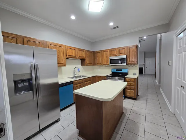 $1,300 | 225 Ocean Drive, Baton Rouge, LA 70806