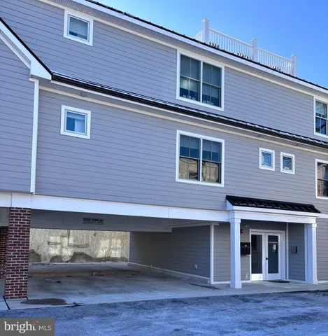 $4,250 | 13 Tanner Street, Unit A2, Haddonfield, NJ 08033