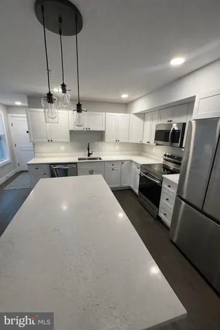 $4,250 | 13 Tanner Street, Unit A2, Haddonfield, NJ 08033