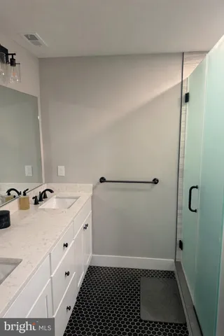 $4,250 | 13 Tanner Street, Unit A2, Haddonfield, NJ 08033