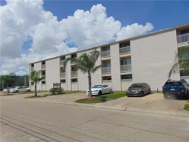 $975 | Undisclosed Address, Metairie, LA 70001