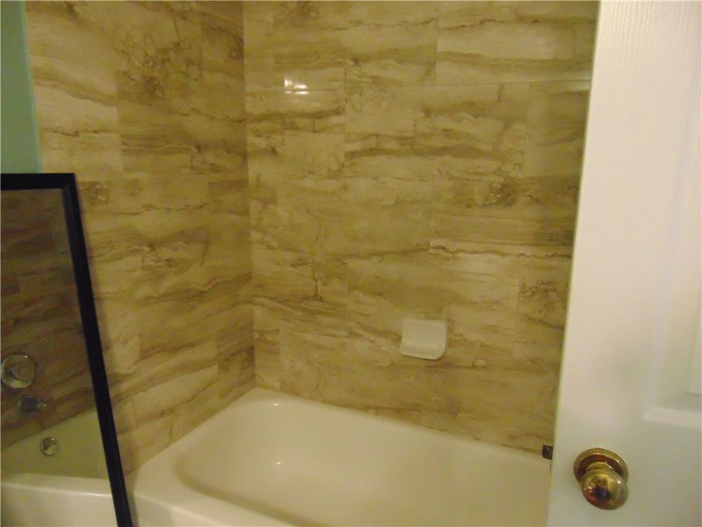 2330 Edenborn Avenue, Unit 227 Metairie, LA 70001 - Photo 10 of 12