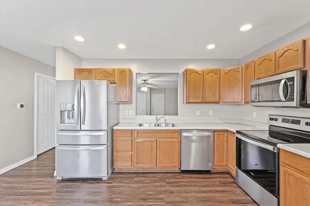 $200,000 | 1424 Bluegrass Lane, Champaign, IL 61822