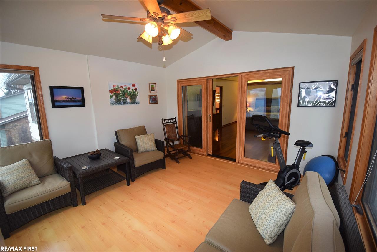 7352 Riverside Drive Algonac, MI 48001 - Photo 53 of 70 50032846-52.JPG