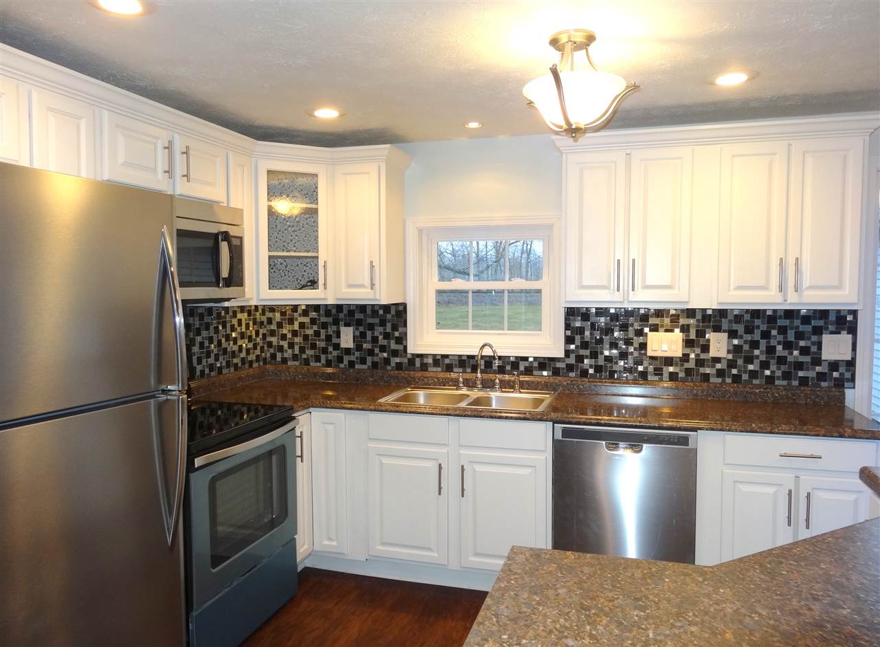 5716 South Delmar Road Marion, IN 46953 - Photo 4 of 35 Gallery Image 4