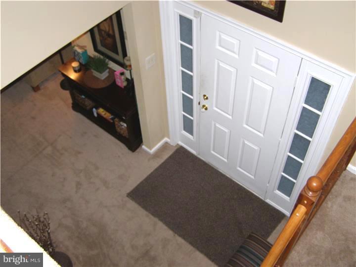 22 Cross Hill Road Sicklerville, NJ 08081 - Photo 2 of 17 Gallery Image 2
