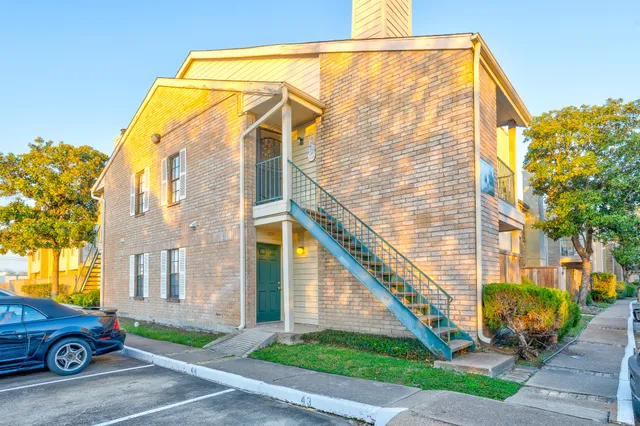 $995 | 14600 Fonmeadow Drive, Unit 1100, Houston, TX 77035