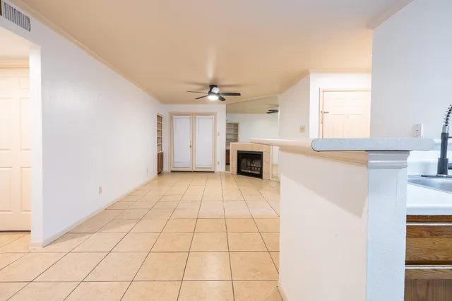 $995 | 14600 Fonmeadow Drive, Unit 1100, Houston, TX 77035