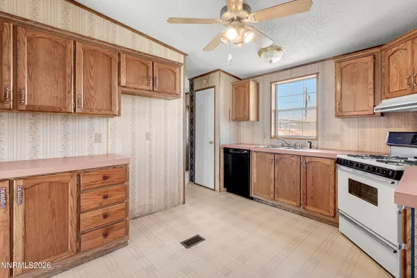 $375,000 | 5527 Yukon Drive, Sun Valley, NV 89433