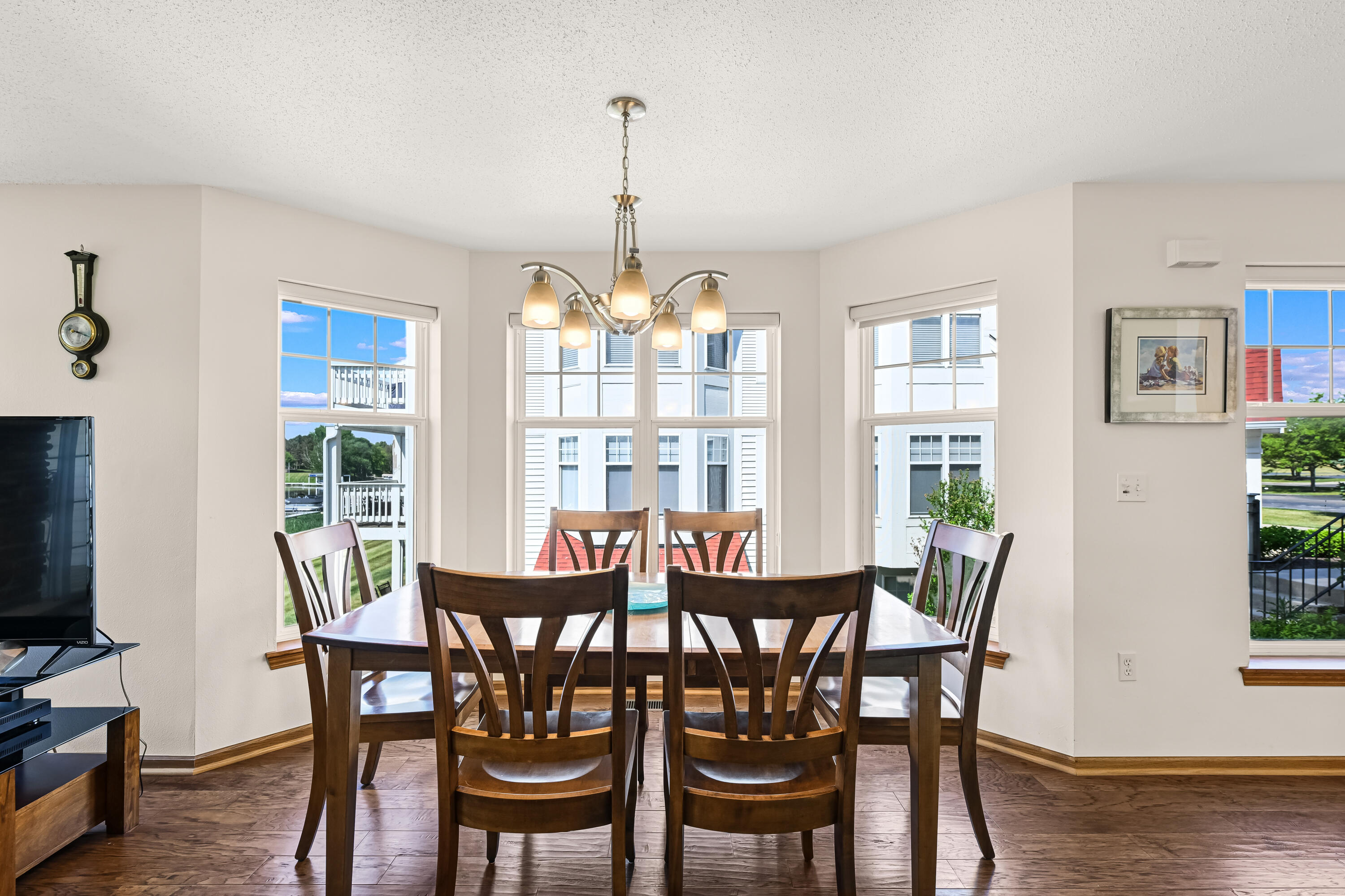 2138 Landings Lane Delavan, WI 53115 - Photo 14 of 43 Dining With a View