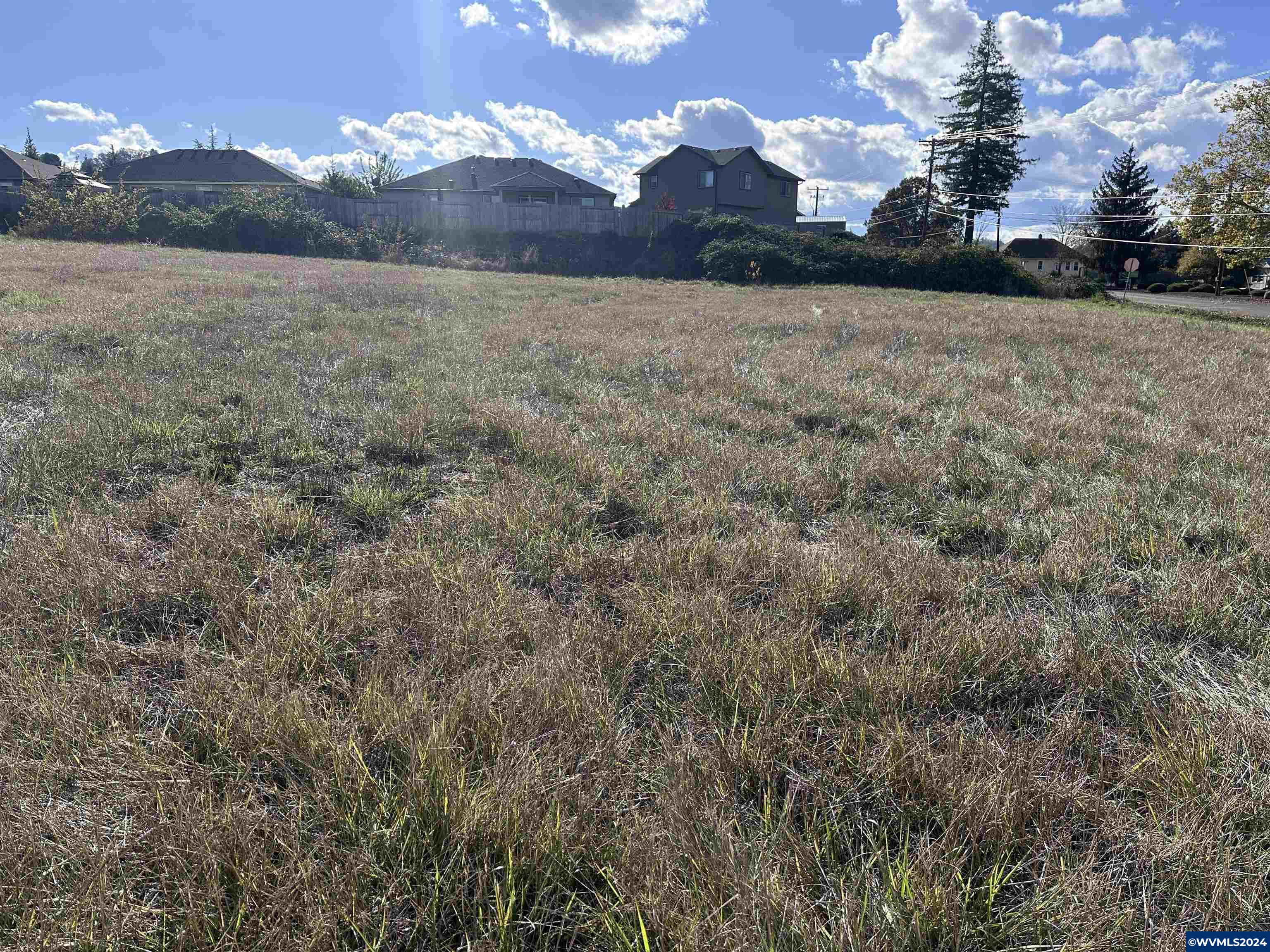 4885 Southwest Grange Road Roseburg, OR 97471 - Photo 7 of 10