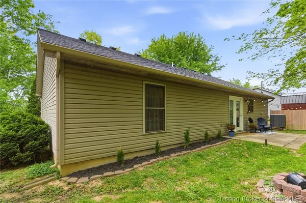 $235,000 | 7219 West Pennington Street Northeast, Lanesville, IN 47136