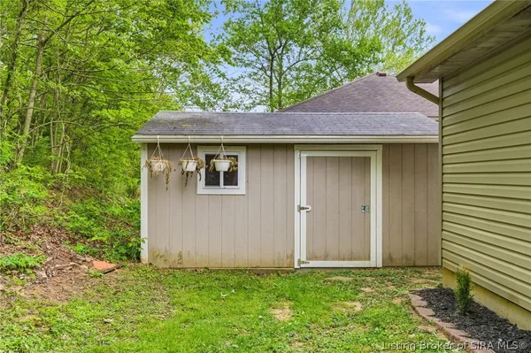 $235,000 | 7219 West Pennington Street Northeast, Lanesville, IN 47136