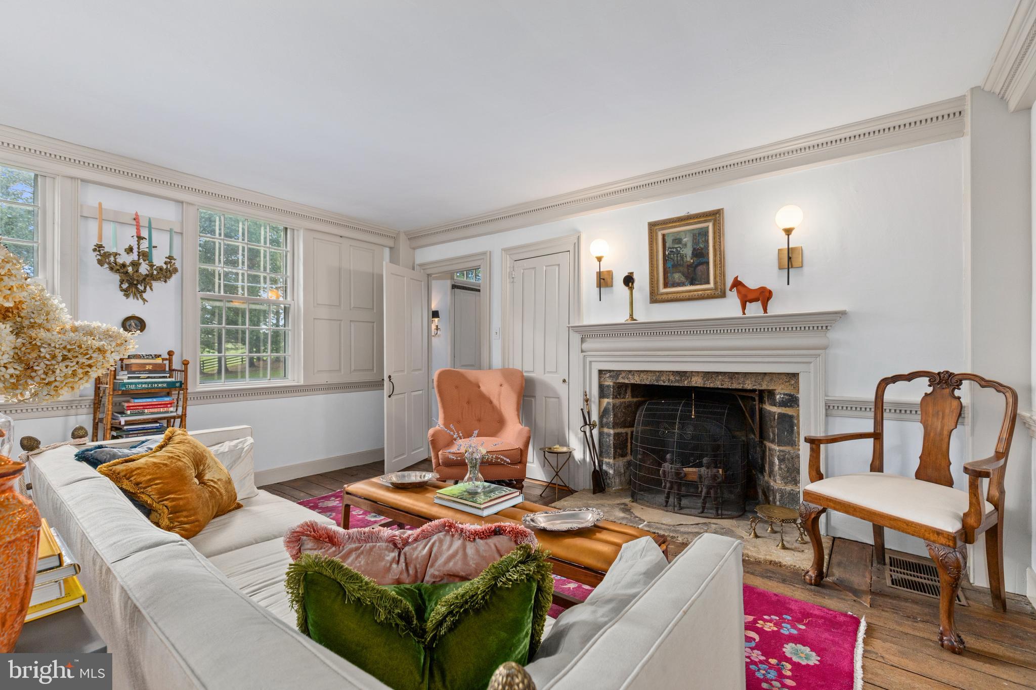 35571 Millville Road Middleburg, VA 20117 - Photo 15 of 50 Sitting room off front entrance