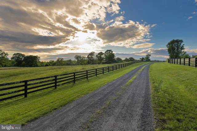 $4,250,000 | 35571 Millville Road, Middleburg, VA 20117