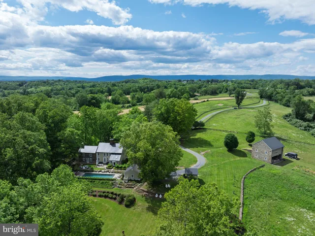 $4,250,000 | 35571 Millville Road, Middleburg, VA 20117